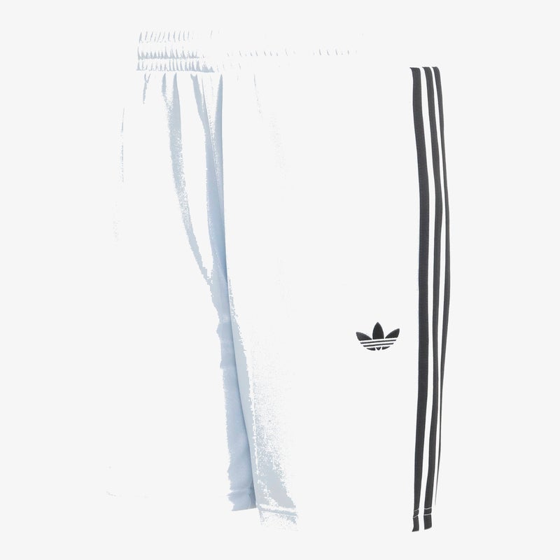 adidas Originals 3-STRIPES LOOSE ENGINEERED SHORTS - Image 1
