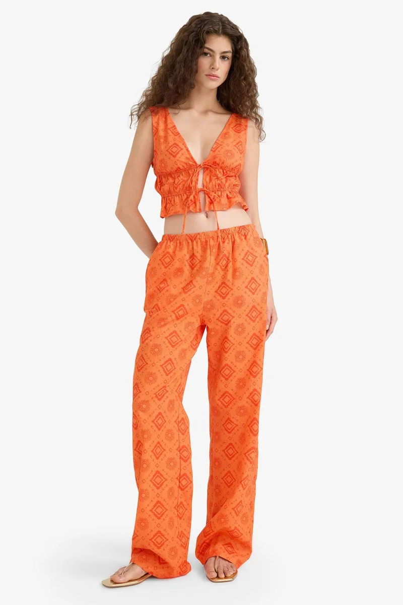 ديفاكتو Straight Fit Patterned Regular Waist Cotton Trousers