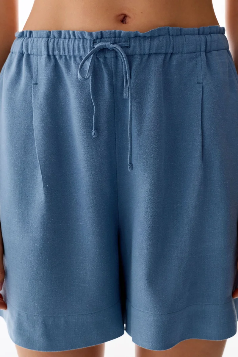 بنتي PENTI Linen Pleated High-Waist Shorts