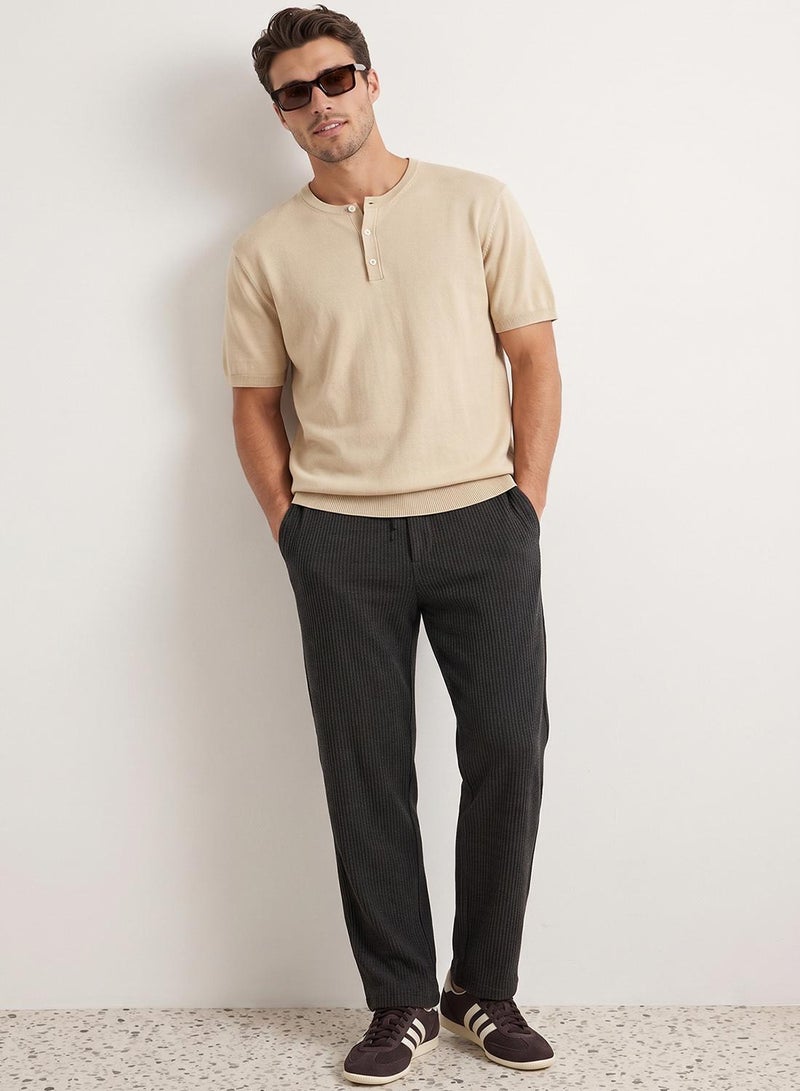 trendyol Anthracite Straight Cut Textured Open Leg Sweatpants - Image 2