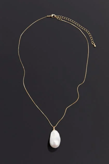 H&M Gold-Plated Pearl Pendant Necklace