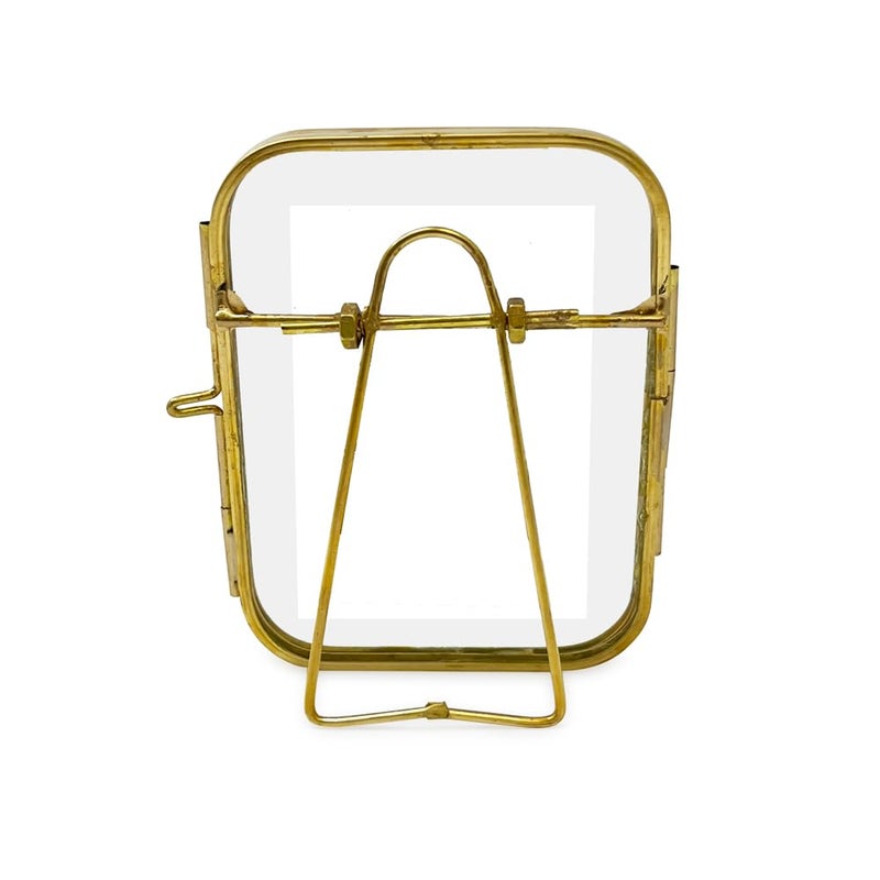 Isaac Jacobs 2x3 Vintage Style  Round-Edged Brass & Glass Metal Floating Picture Frame with Locket Closure (Vertical)  Made for Tabletop Display (2x3 Vertical  Antique Gold) - Image 3