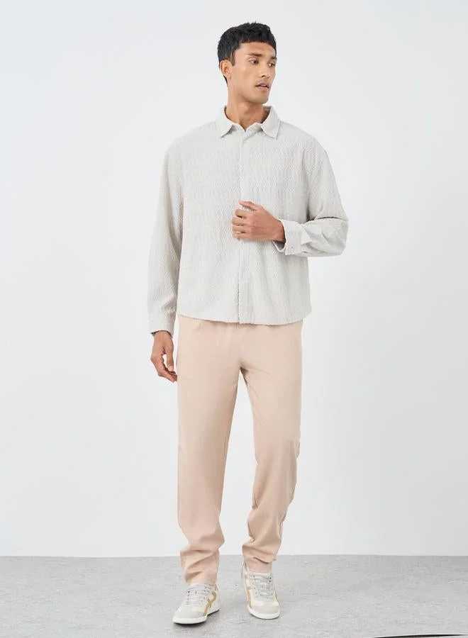 ستايلي قميص رجالي أوف وايت بأكمام طويلة من نسيج دوبي بقصة واسعة