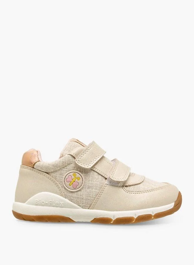 جونيورز حذاء رياضي بتصميم فراشة وشريط لاصق