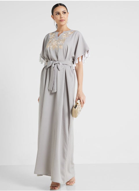 Embroidered Belted Jalabiya