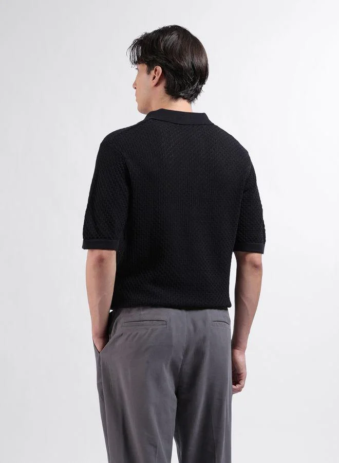 شركة المرآب الهندية Men Slim Fit Textured Polo Neck Half Sleeves T-Shirt