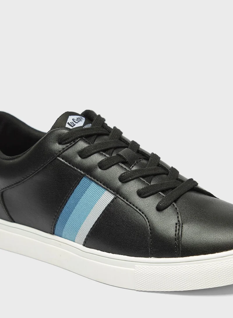 لي كوبر Lace Up Low Top Sneakers