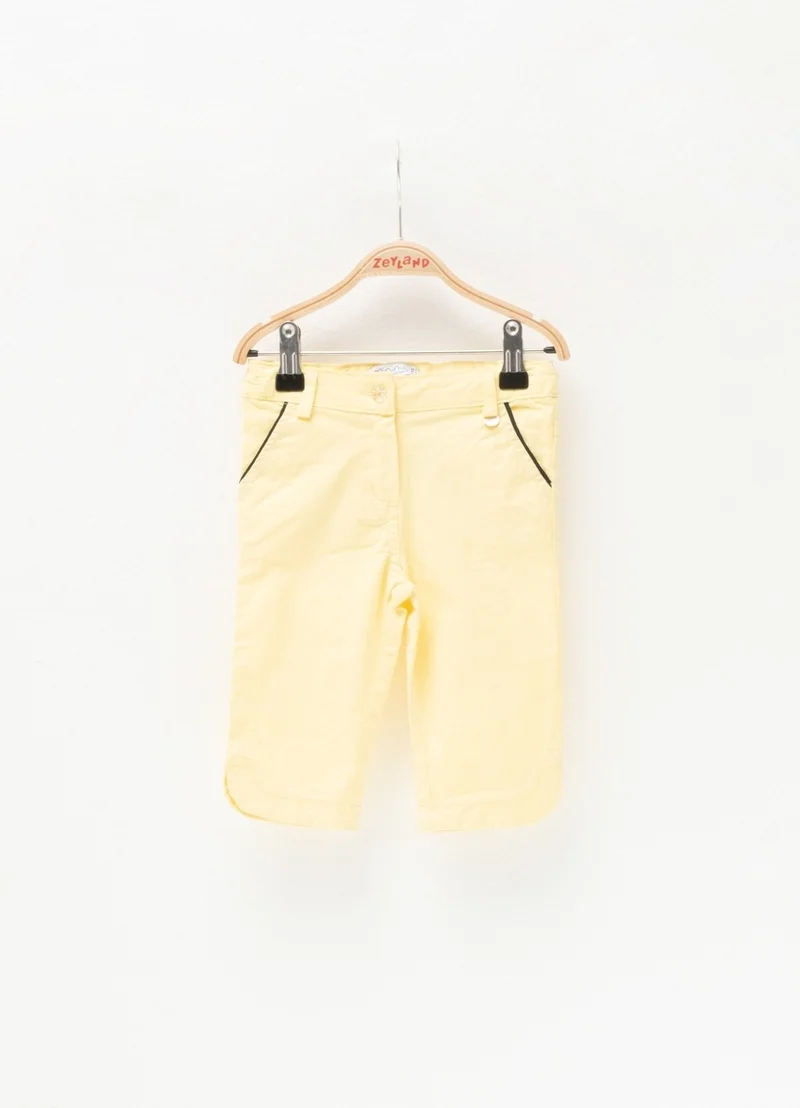 مينينو Baby Girl Yellow Stoned and Piping Capri (3 Months - 4 Years)