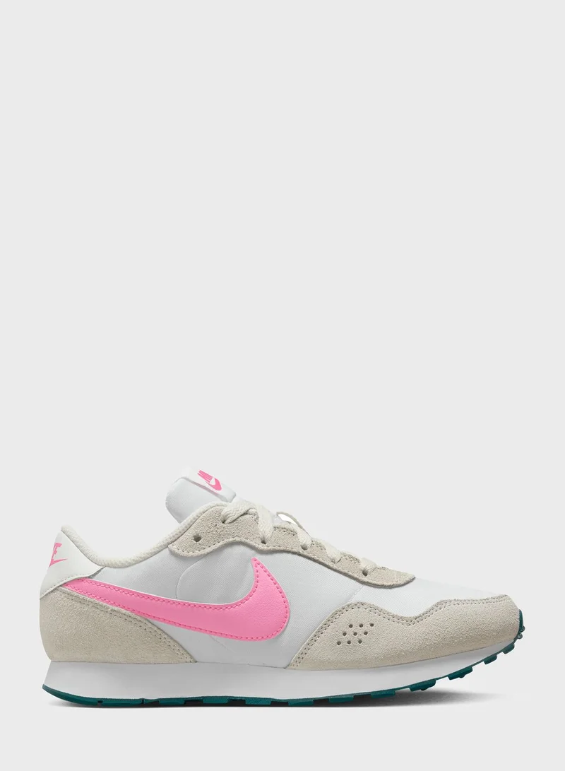 Nike Kids  Md Valiant Bg