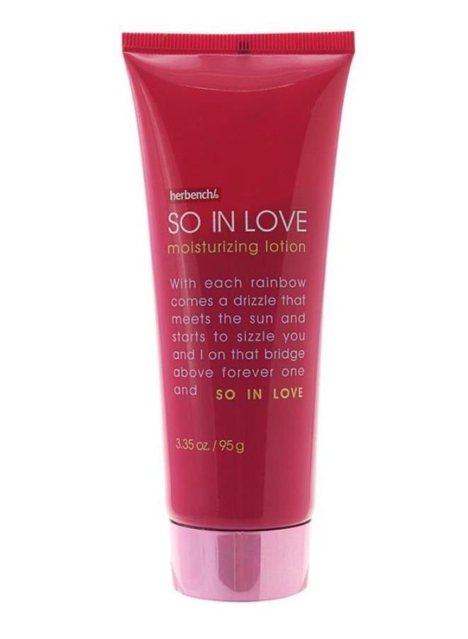 Bench Her Bench So In Love Moisturizing Lotion 95g - Image 1