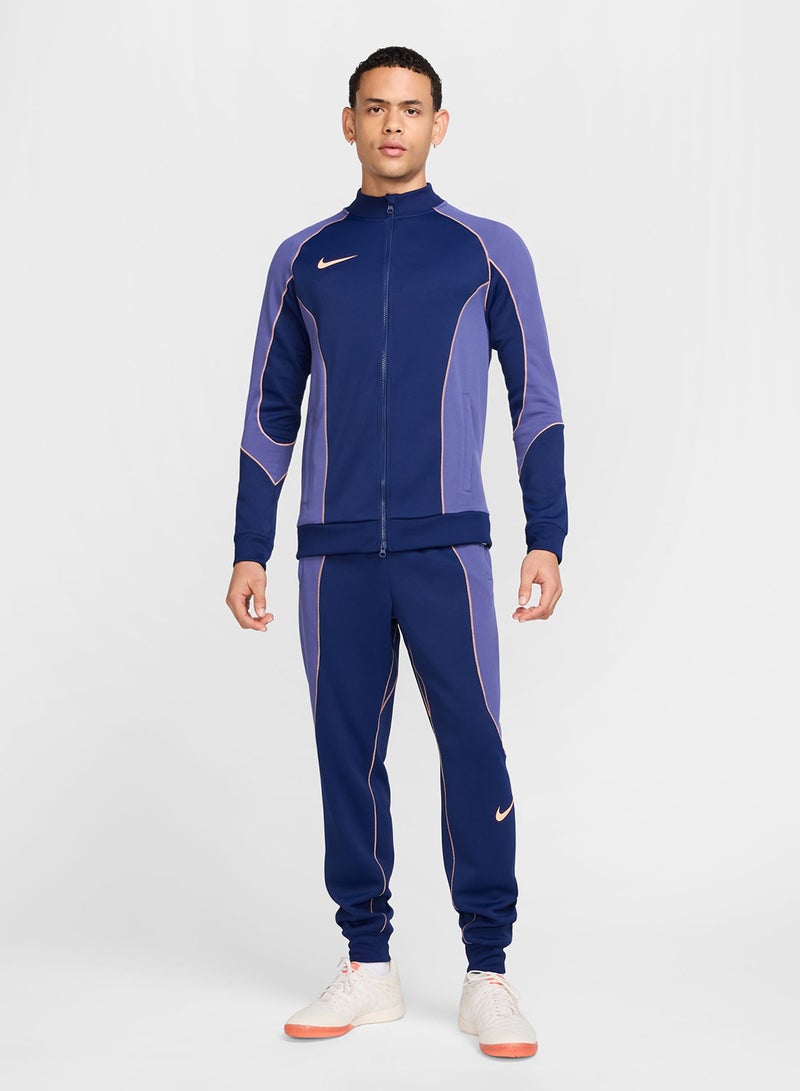 نايكي بدلة رياضية   + - Image 1