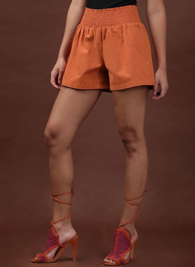 مرفوعة Women Flared Casual Solid Smocked Shorts