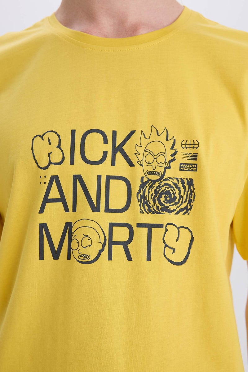 DeFacto Man Regular Fit Rick and Morty Licensed Crew Neck T-Shirt - Image 5
