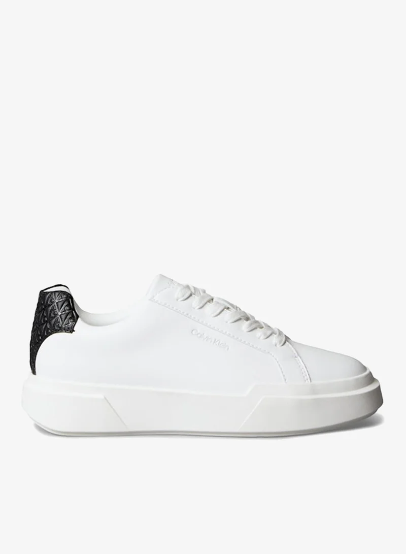 كالفن كلاين جينز حذاء رياضي بسول سميك ورباط