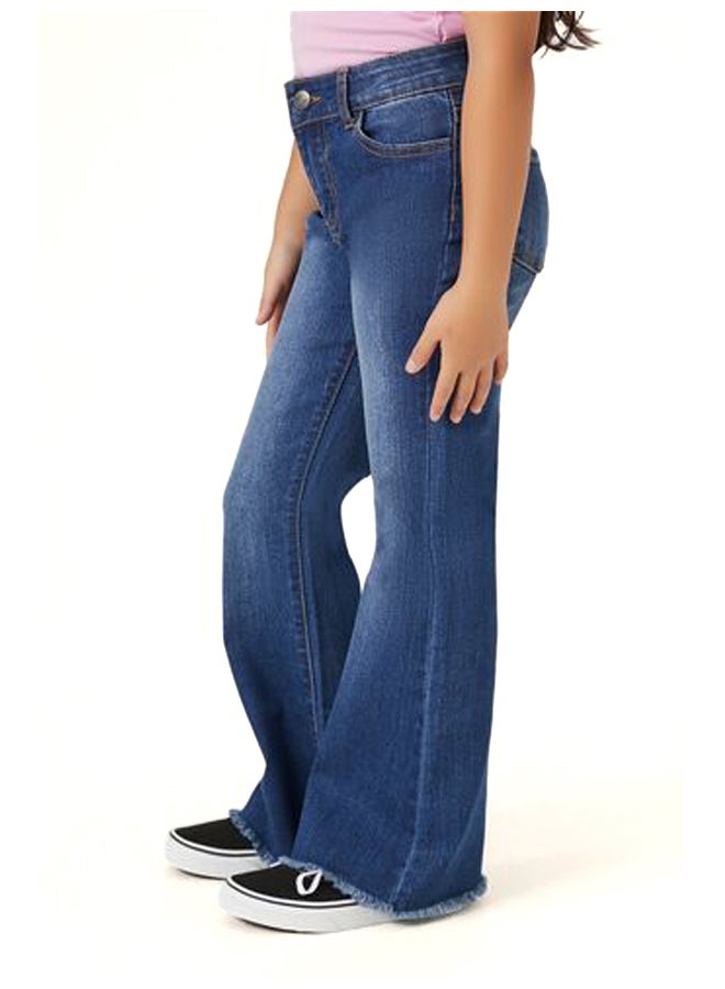 FOREVER 21 Girls Frayed Flare-Leg Jeans (Kids)  - Image 4