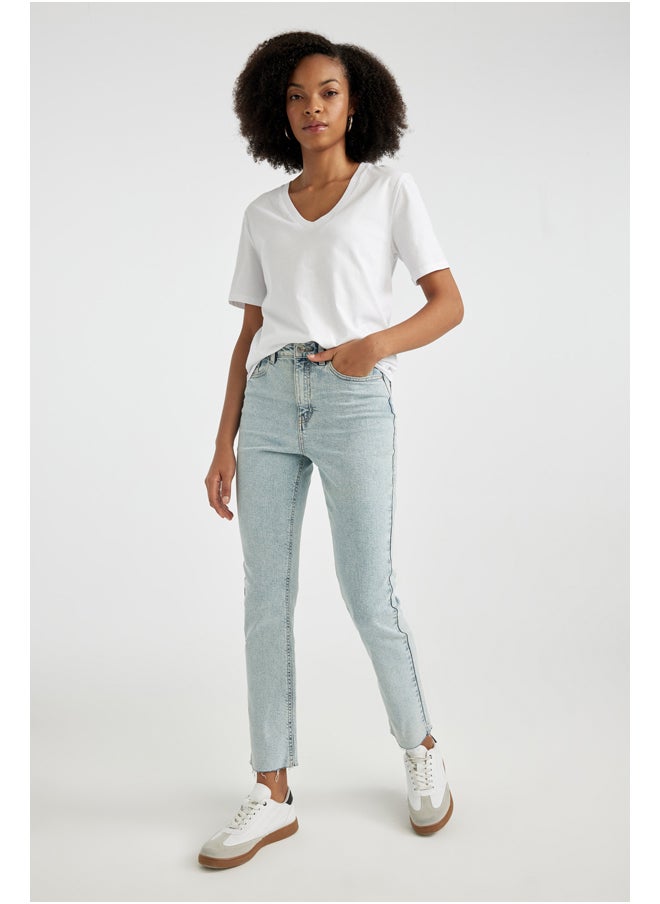 DeFacto - Woman Vintage Straight Denim Trousers - Image 1