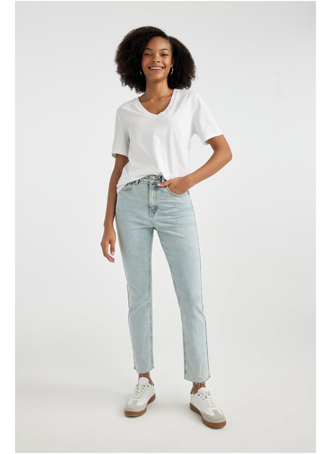 DeFacto - Woman Vintage Straight Denim Trousers - Image 1