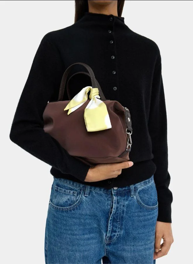 بارفوا حقيبة يد ذات ملمس ناعم