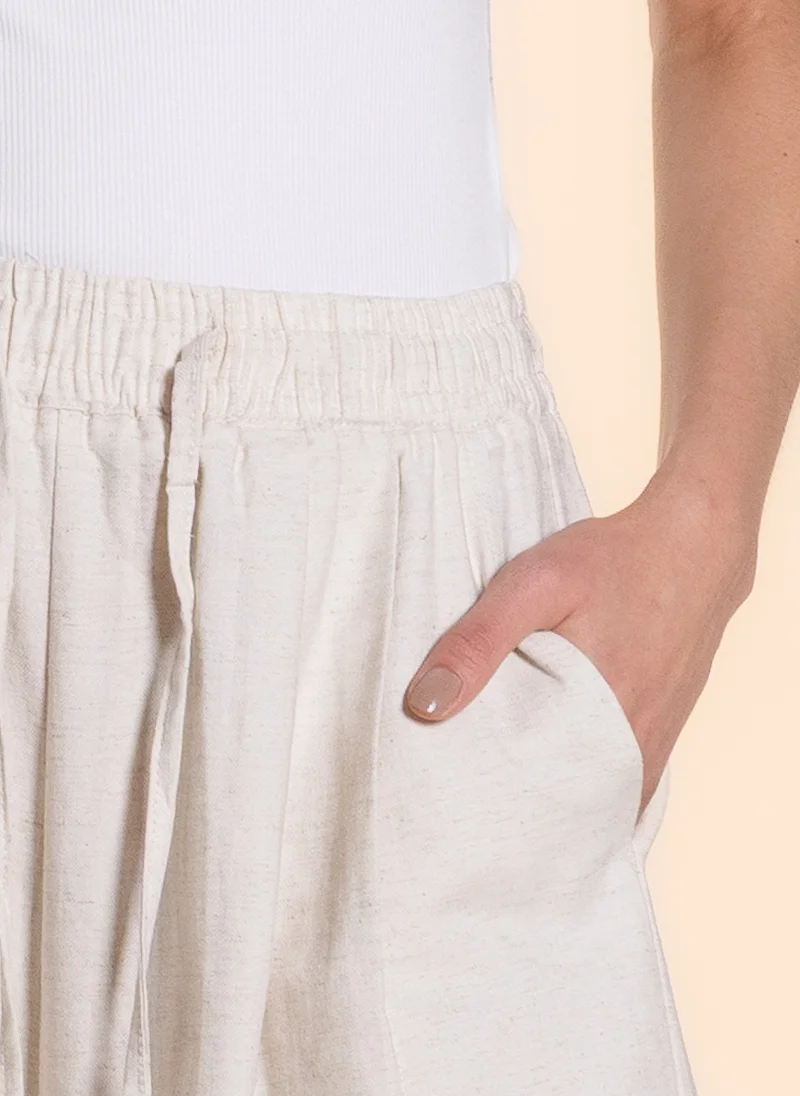 SHAPES LINEN BLEND COMFORT SHORTS
