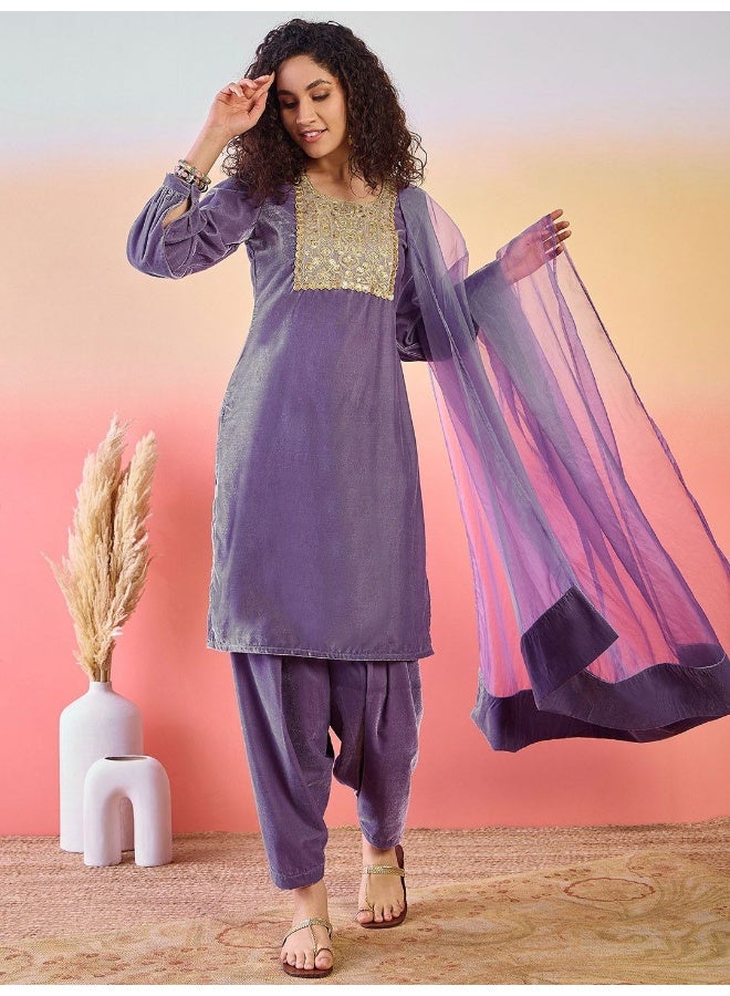 AKS Purple Velvet Pathani Kurta Set With Organza Dupatta - Image 2