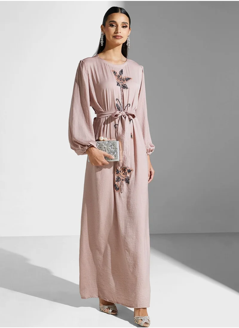 hayas closet Embellished Belted Jalabiya