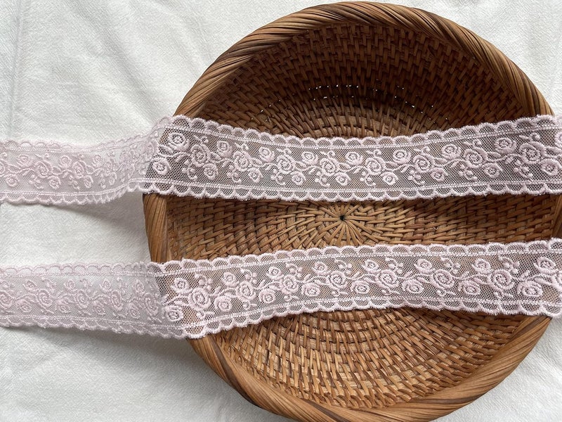 Sourcemall Lace Trim Ribbon, Delicate Pink Floral Ribbon for Wedding/Bridal Decoration, DIY Craft Sewing, Home Decoration, 5 Yards (Pink Flower) - Image 4