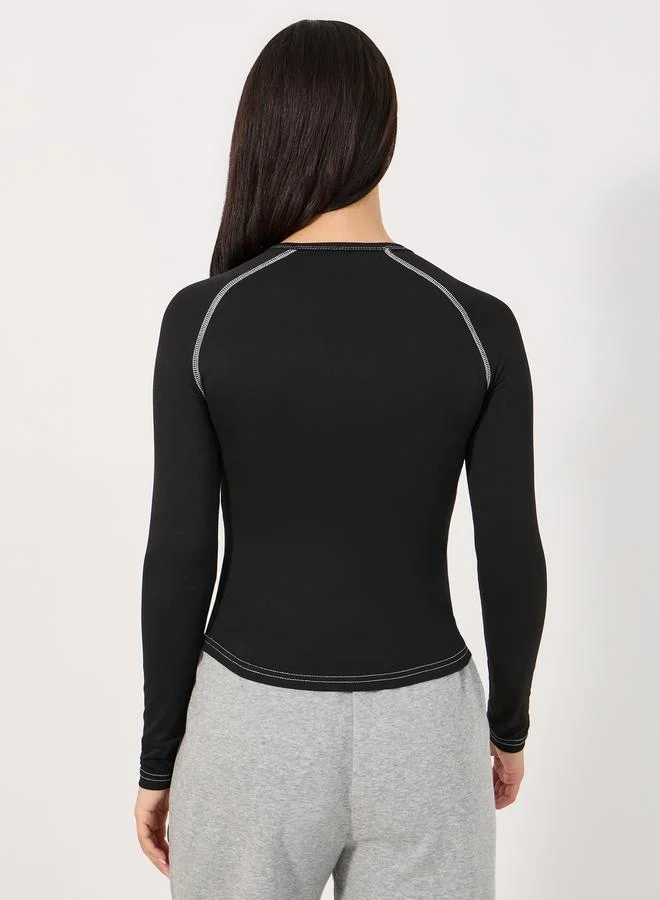 Styli Contrast Stitch Plain Raglan Sleeve Fitted T-Shirt