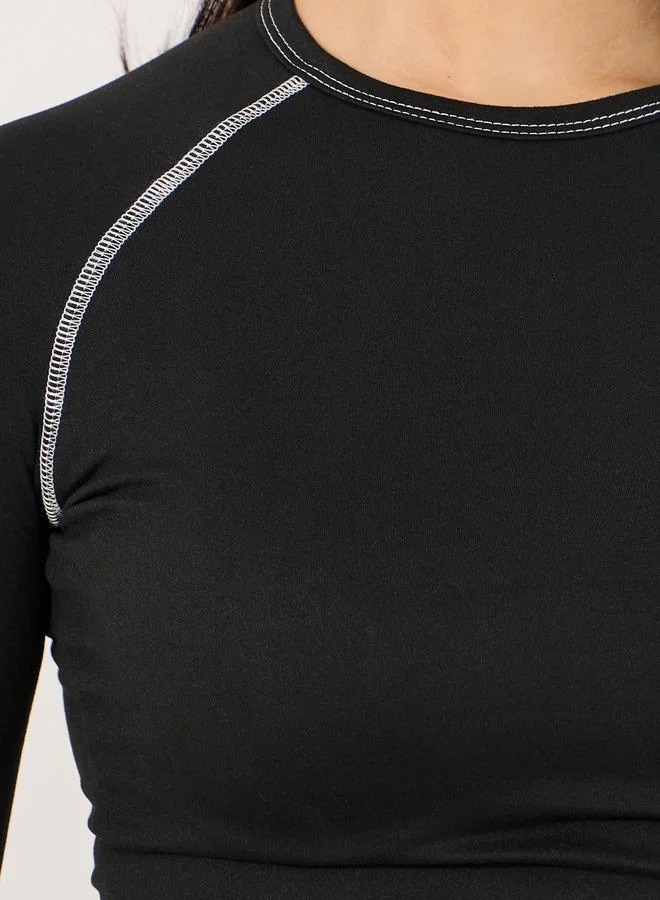 Styli Contrast Stitch Plain Raglan Sleeve Fitted T-Shirt
