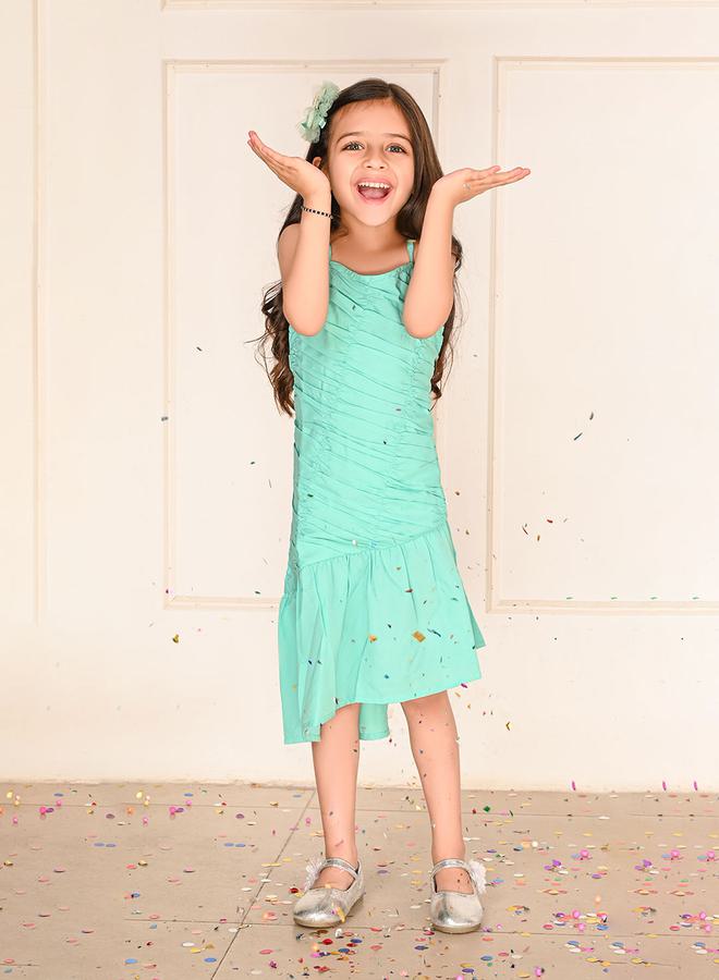 ليل بيكس فستان بخصر مزموم - Image 1