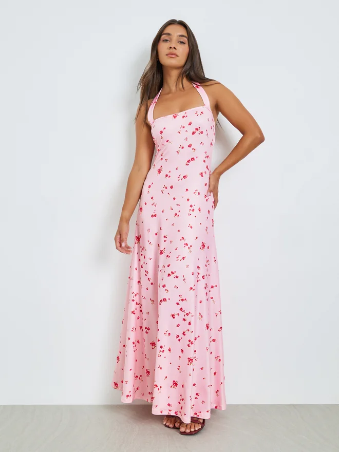 Styli Styli Pink Floral Halter Neck Maxi Dress