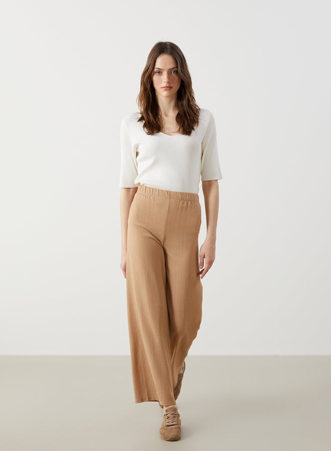 LC WAIKIKI Elastic Waist Textured Women's Trousers  - Image 1