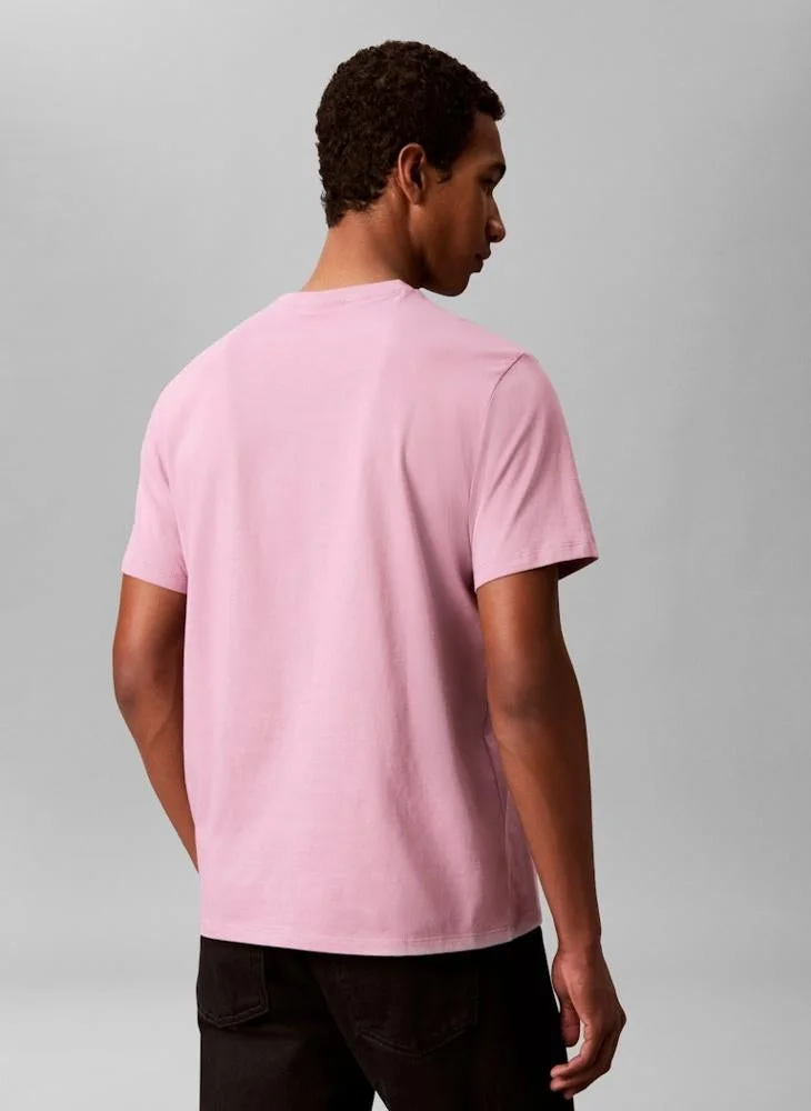 كالفن كلاين جينز تي شيرت قطن بأكمام قصيرة وشعار