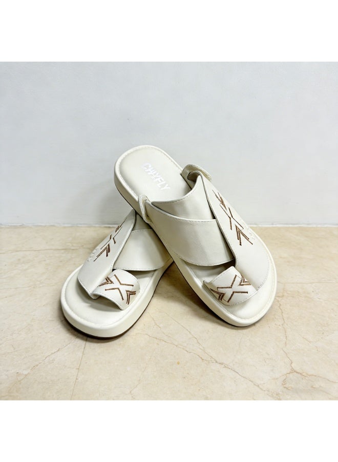 Men's Flat And Comfortable Slippers In The Arabic Style, Casual Slippers That Are Easy To Wear, Hand-Embroidered Slippers With A Unique Design. - Image 4