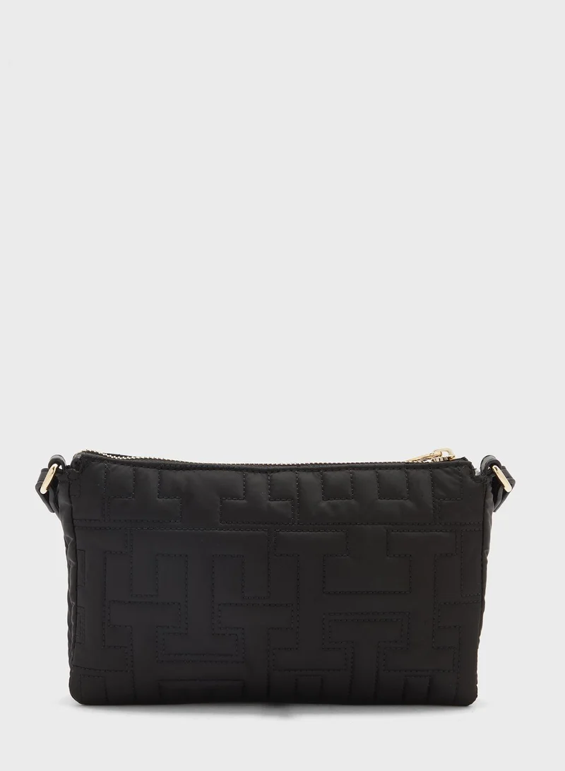 TOMMY HILFIGER Chic Crossbody Bag