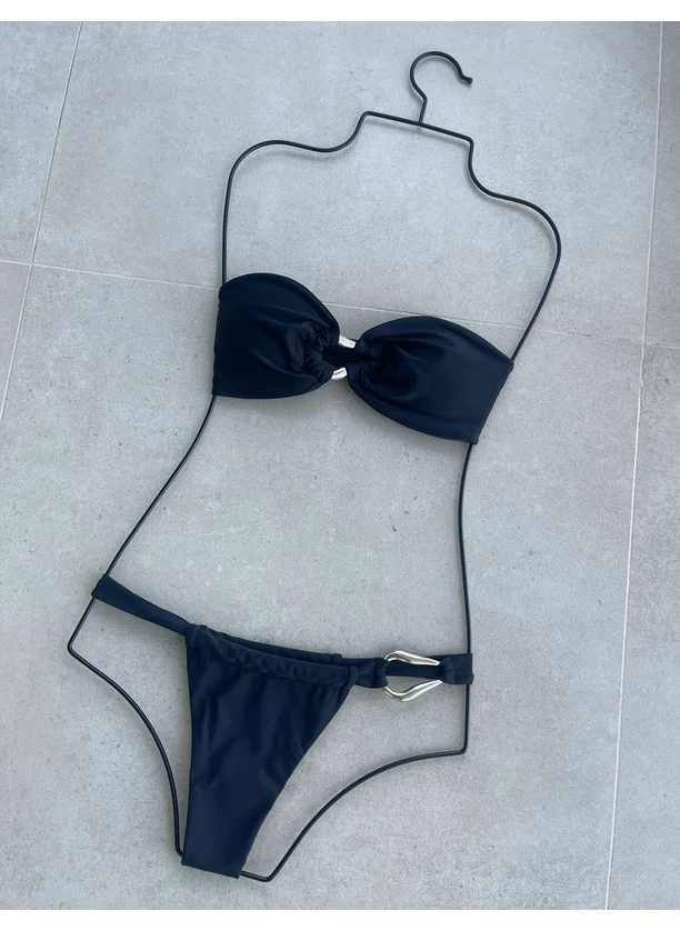 ايتي  بيتي كينيس Scorpio Kini Black (Top)