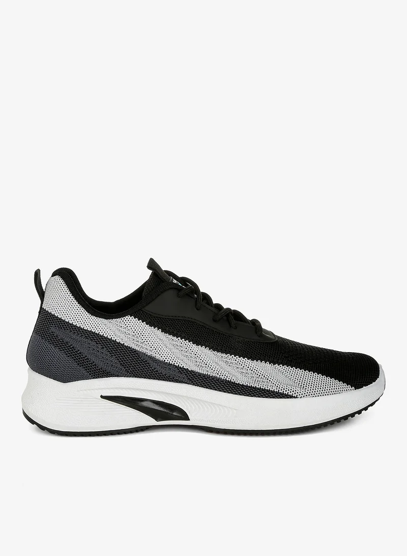 لندن راج سنيكرز ضخم بلونين