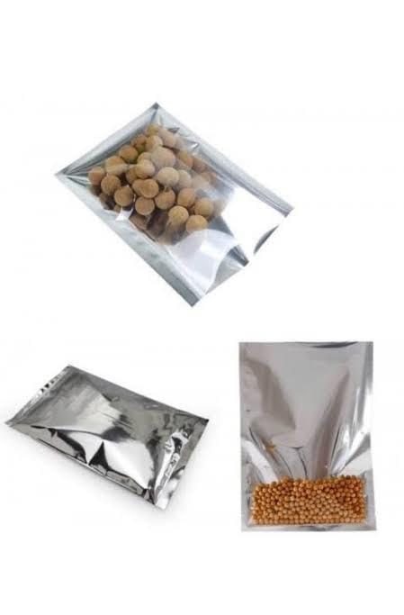 TRAGO Transparent Front/Silver Back Food grade Storage Transparent Vacuum Pouches | travel friendly | Airtight | space saver | packing - Pack of 100 Pcs (10 X 12 inch) - Image 5