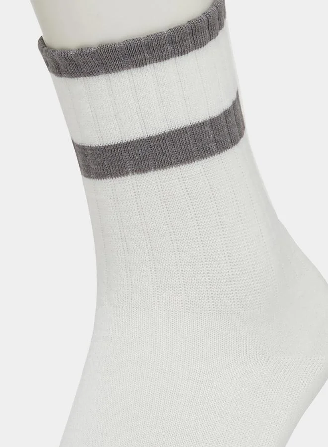 Styli Pack of 3 - Striped Socks