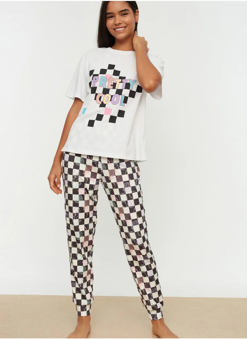 trendyol Knitted Pyjama Set
