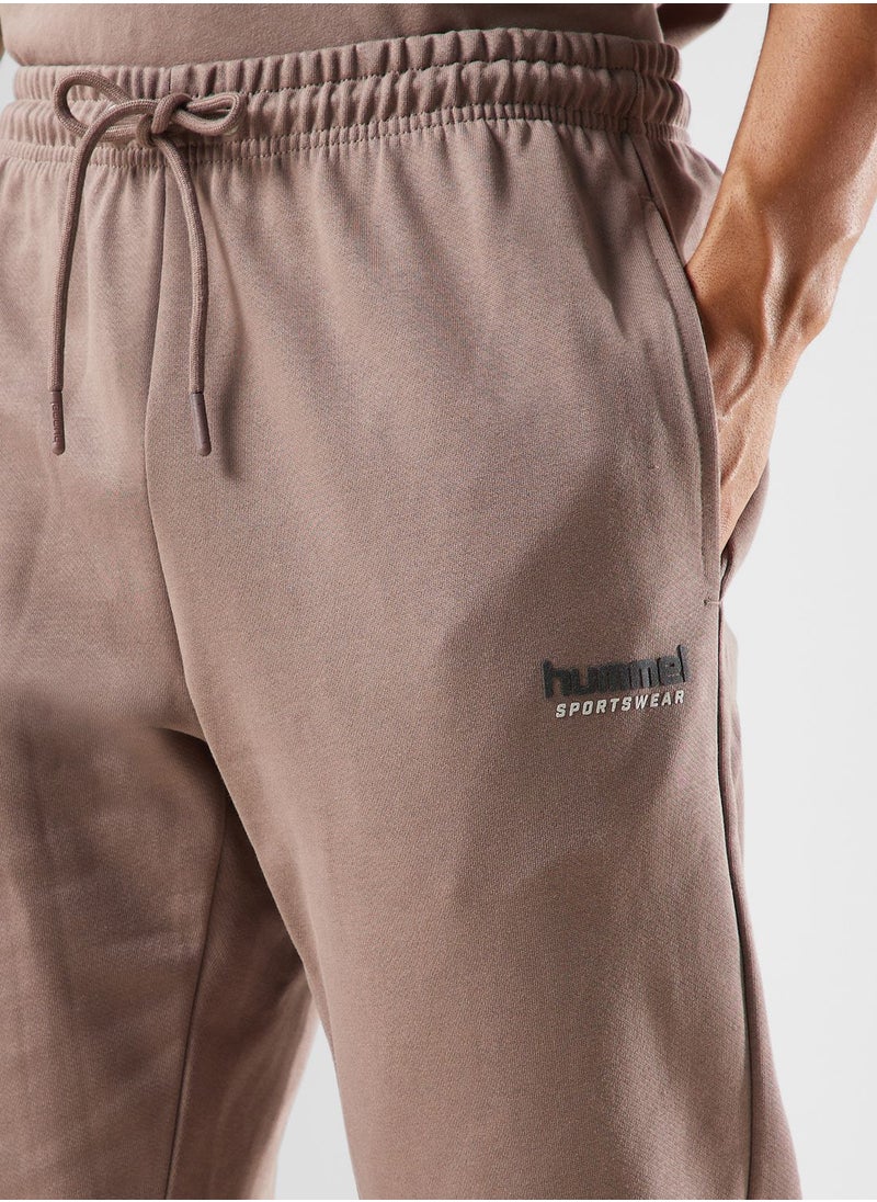Hummel - Legacy Nate Sweatpants - Image 1