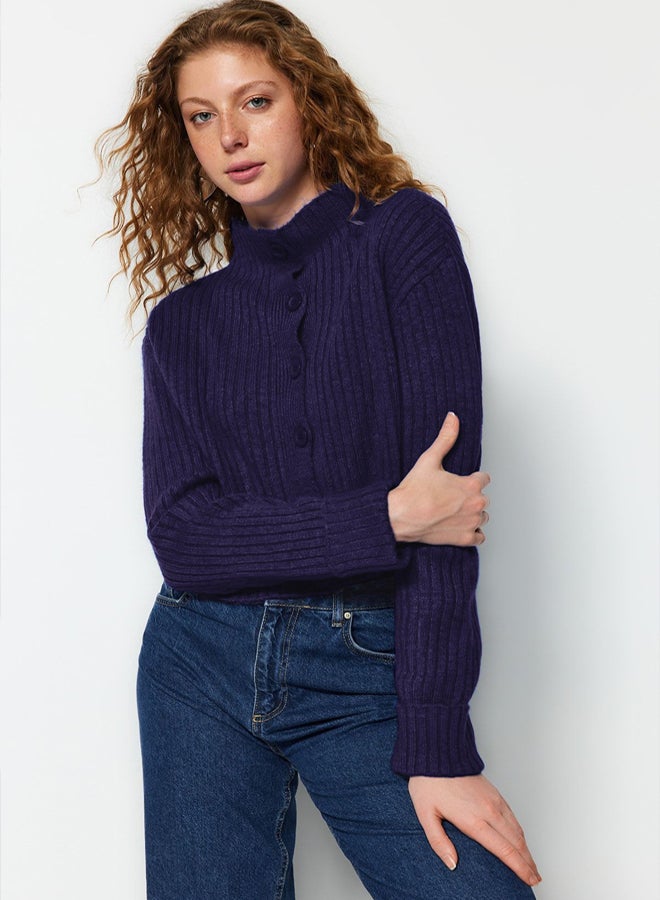 trendyol Navy Blue Crop Soft Textured Stand Collar Knitwear Cardigan - Image 4