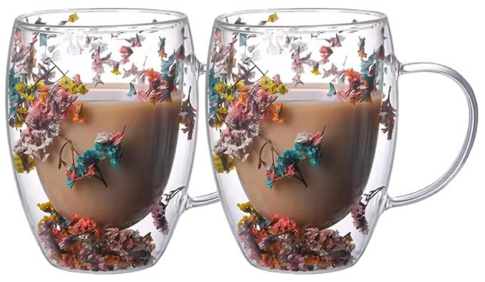 DOUBLE WALLED COFFEE CUPS 350ML - SET OF 2, BOROSILICATE GLASS MUGS WITH REAL DRY FLOWERS, INSULATED TEA AND COFFEE CUPS, GIFT SET FOR HOLIDAY AND VALENTINE'S DAY (MULTI-1)