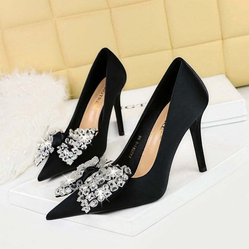 Fashion Banquet High Heels Satin Pointed Toe Diamond Bow Womens Pumps Black