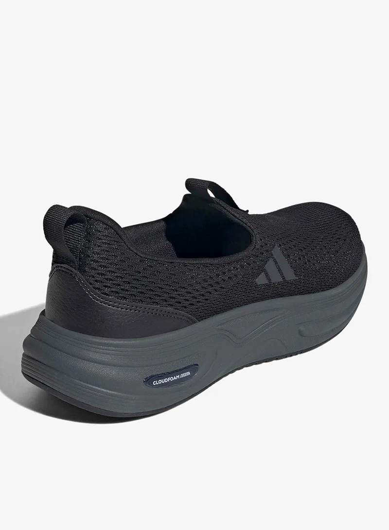 Adidas CBLACK/GRESIX/CARBON Cloudfoam Cuxxion for Women | Best Price UAE