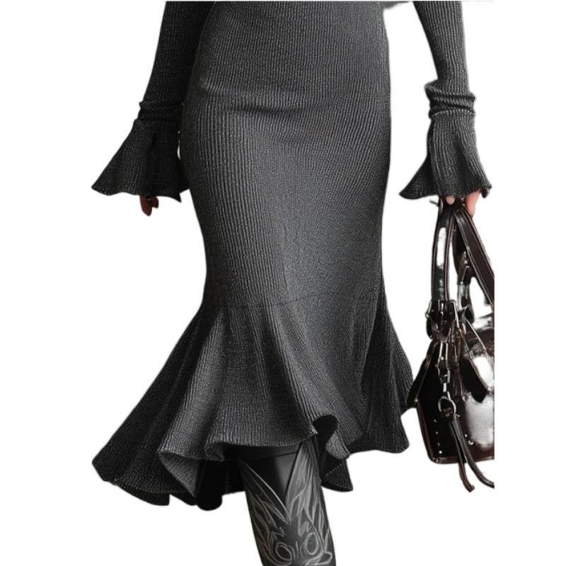 Elegant Women's Knitted Mermaid Dress with Flared Sleeves and Zipper - Image 5
