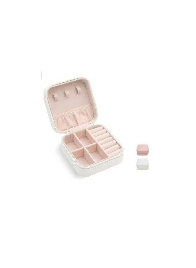 Small travel jewelry and accessory organizer