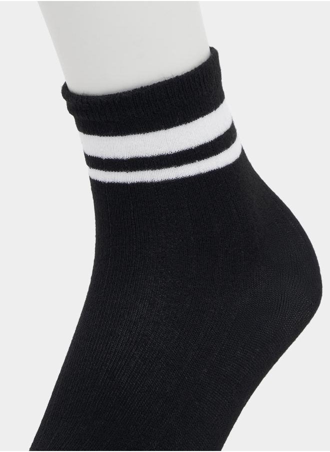 Pack of 5 - Striped Crew Socks - pzsku/Z2367DBC3FD9578B78951Z/45/_/1734941278/f4b897c4-2959-46c6-95ac-bc94e00e5dc1