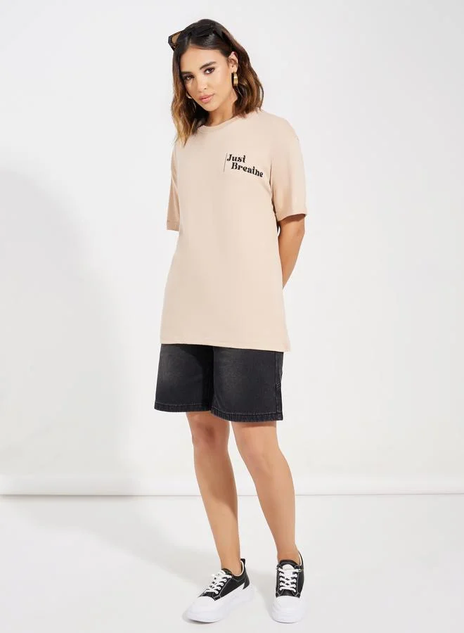 ستايلي Oversized Dropped Shoulder Slogan Print T-Shirt