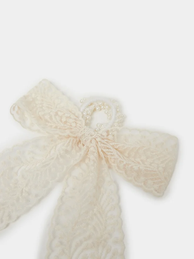 Styli Styli Faux Pearl Detail Lace Ribbon Hair Tie