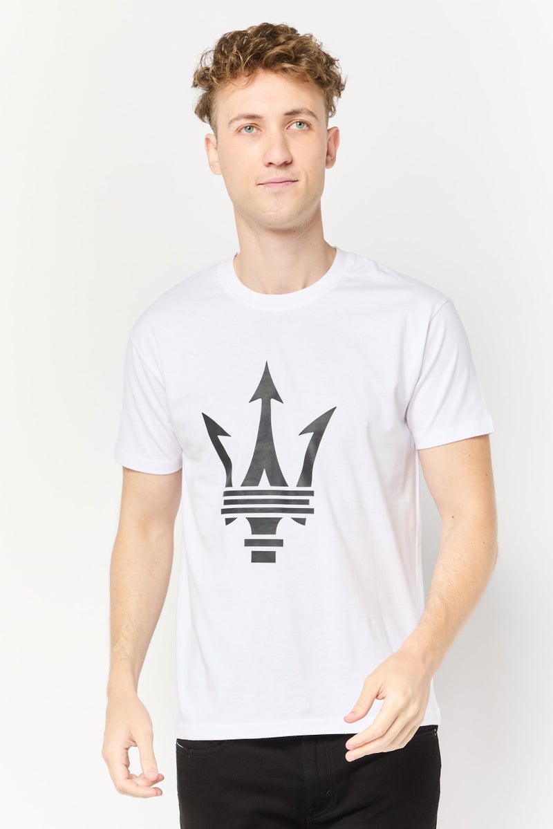 Maserati تي شيرت رجالي بأكمام قصيرة وياقة دائرية بشعار العلامة التجارية، أبيض - Image 1